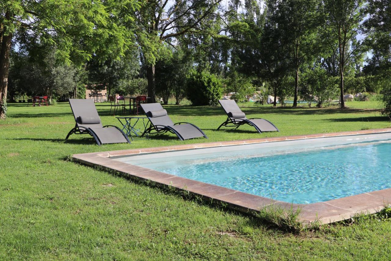 Le Mas Des Cerisiers Jacuzzi Et Sauna Inclus Pour Tous Les Logements Avignon Exteriér fotografie
